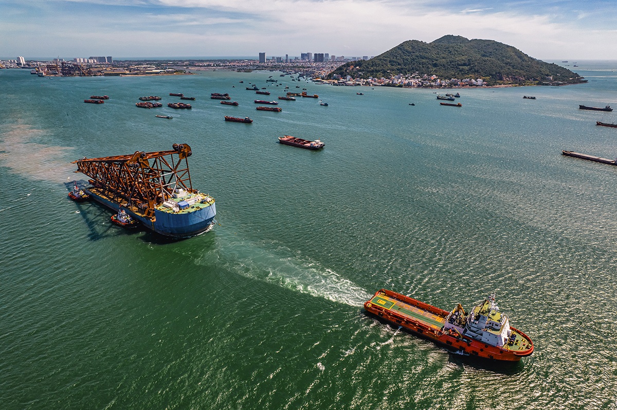 Tin Thị trường: Nga tăng nhập khẩu xăng để ổn định nguồn cung trong nước