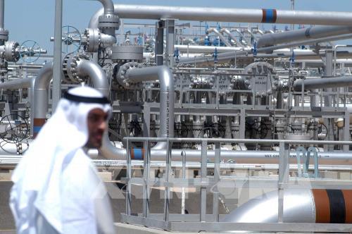 Các nước trong và ngoài OPEC sẽ gia hạn thoả thuận cắt giảm sản lượng