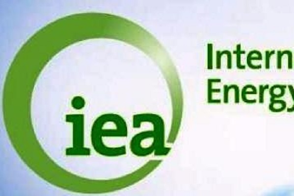 IEA: Hơn bao giờ hết, các nhà xuất khẩu dầu lớn phải đa dạng hóa kinh tế