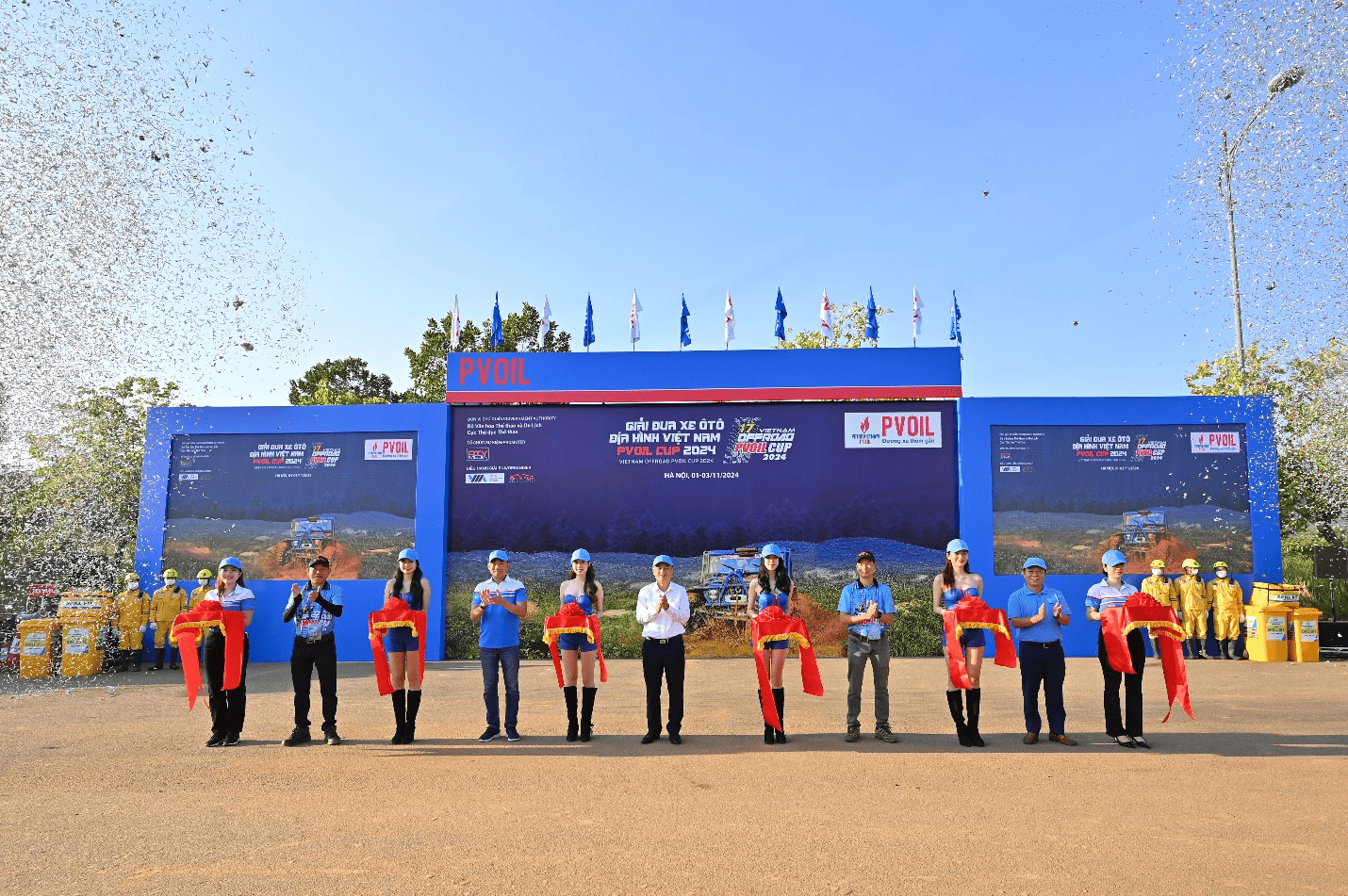 Giải đua xe Ô tô Địa hình Việt Nam PVOIL Cup 2024 chính thức khai mạc