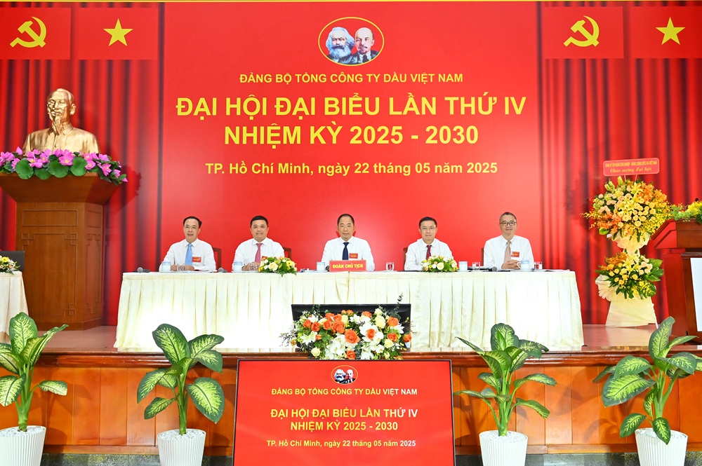 The Party Committee of PetroVietnam Oil Corporation Successfully Held its 4th Congress for the 2025–2030 Term